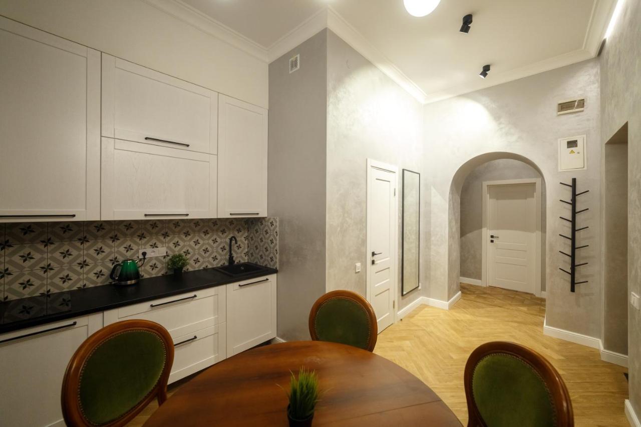 Центр Львова Вул Личаківська 5 Площа Ринок 2 Кімнати Ізольовані Apartment Ngoại thất bức ảnh